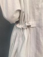 Square neckline dress-B